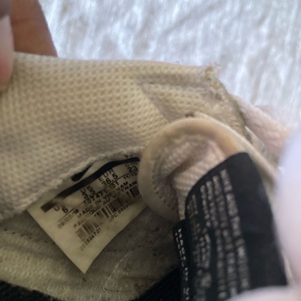 NIKE CORTEZ TRAINERS - Picture 4 of 4